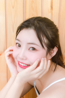 《漂亮的保姆》韩国电影